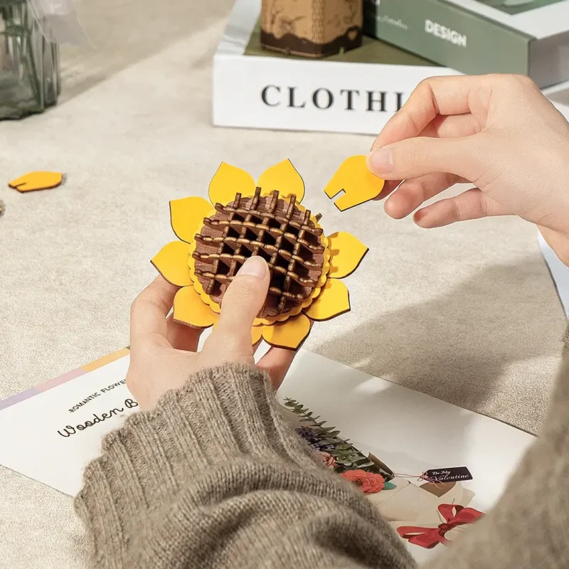 Buchet-de-Flori-Puzzle-3D-din-Lemn-581-Piese-Cadouri-Pt-Femei-5.webp