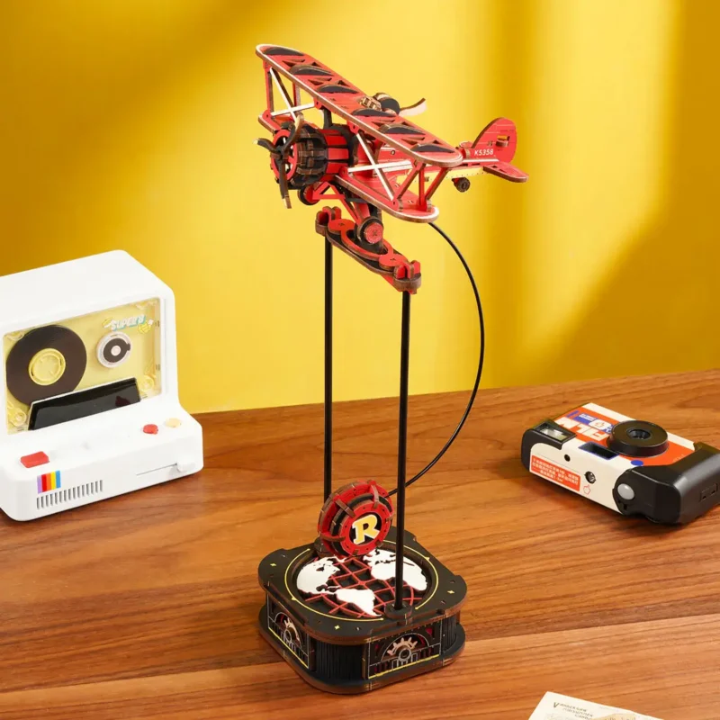 Capitanul-Cerului-Pendul-Mecanic-de-Birou-Puzzle-3D-din-Lemn-163-Piese-v1.webp